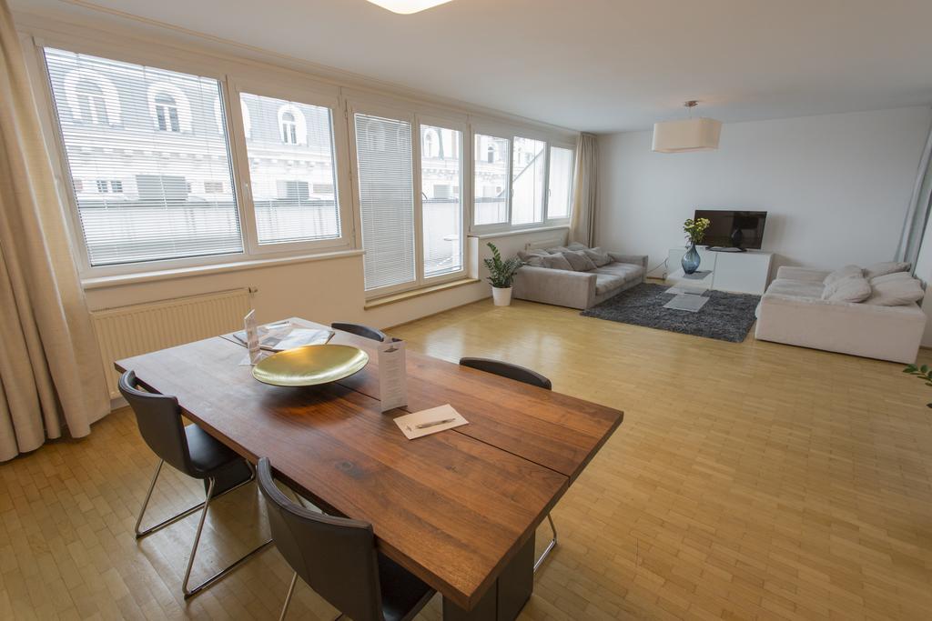 Starlight Suiten Hotel Renngasse Wiedeń Zewnętrze zdjęcie